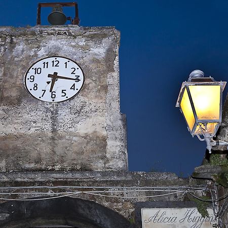 Castello Di Casapozzano Bed and Breakfast Aversa Exterior foto